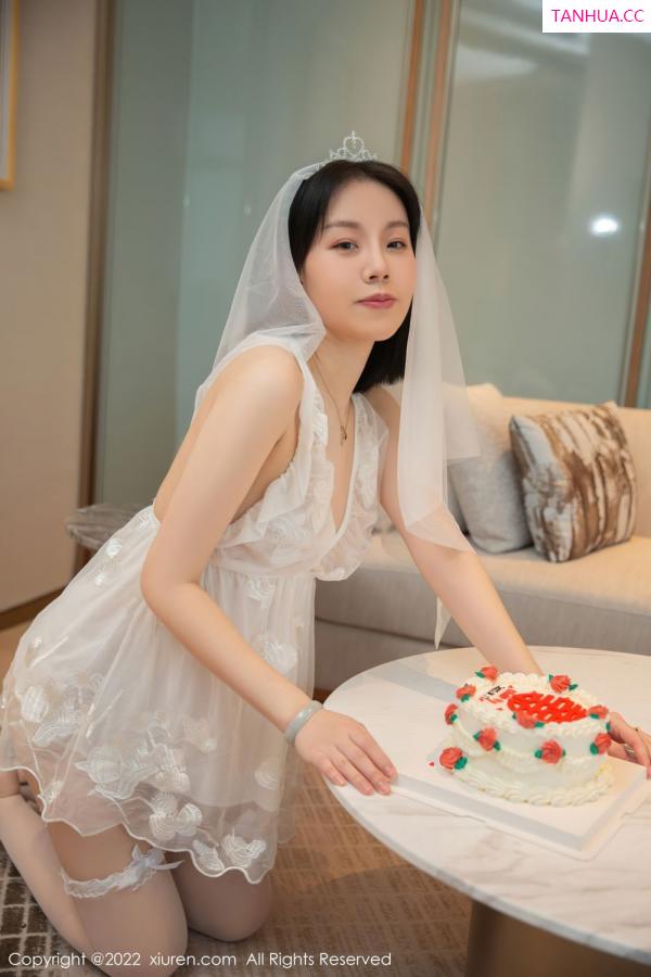 一颗甜蛋黄a  [XiuRen]高清写真图 2022.01.28 No.4530 一颗甜蛋黄a第6张图片